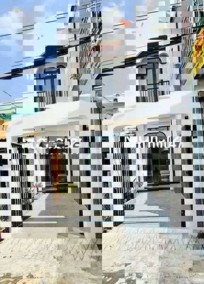 Nhà Nguyễn Cửu Phú cần đi gấp 860tr do chủ chuyển chỗ ở