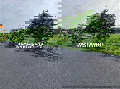 CHỦ NGỘP CẦN RA GẤP LÔ ĐẤT 100M2/460TRIỆU MẶT TIỀN LÊ THỊ VUI - SỔ SẴN