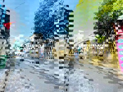 cần bán biệt thự chính chủ kp5 p long bình biên hoà