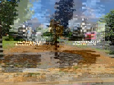 Chính Chủ Bán ngộp đất Thị xã 500m2 Giá chỉ 490 triệu Bao sổ, Gần Chợ