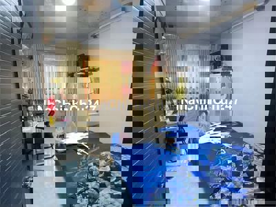 Cần bán nhà nguyên căn chính chủ có sổ