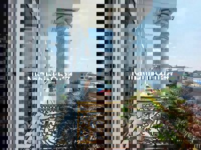 Chính chủ  bán nhà đẹp DT:9,5x16 giá 13 tỷ 5 ,1 trệt 3 lầu ,HBC,TĐ