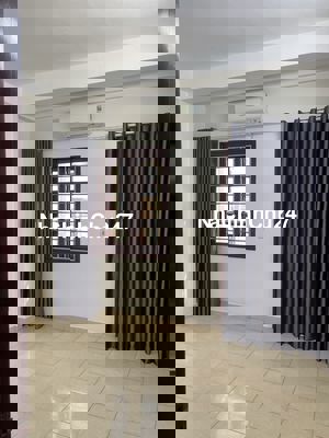 THẠCH BÀN, NHÀ CHỦ TỰ XÂY, TẶNG NỘI THẤT, 2 THOÁNG,  5 PHÒNG. 5.6 Tỷ