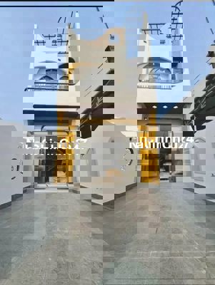 Chủ cần tiền nên bán gấp căn nhà ở Bình Chánh