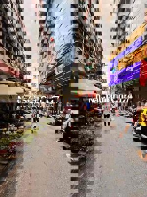 Chính chủ bán TT Vĩnh Hồ ,Kinh Doanh, Ôtô đỗ cửa , sân chơi trước nhà