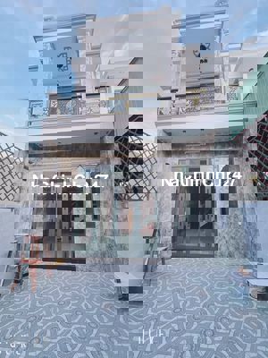 Chính chủ cần bán nhà bình chánh,cách trung tâm chỉ 20p,sổ hồng riêng