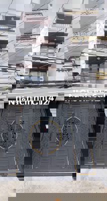 Chủ Về Quê cần bán gấp căn nhà 1 trệt 3 lầu