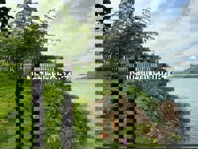 Định cư nước ngoài chủ bán lỗ lô đất 2082m2 giá 300triệu View Hồ Ngọc