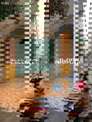 Chủ kẹt tiền bán gấp nhà trảng dài