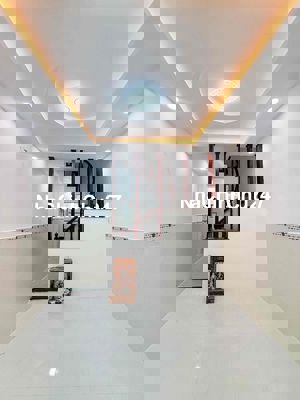 CHÍNH CHỦ NHÀ ĐẸP HẺM XE HƠI NGUYỄN VĂN KHỐI, P8, GV - 2 LẦU 3PN 2WC