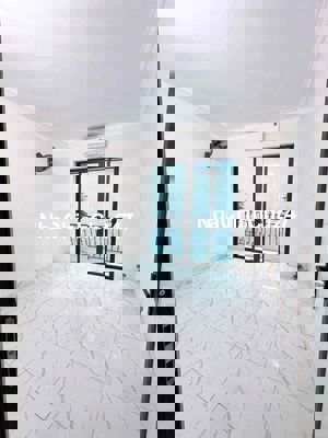 🏡 CHÍNH CHỦ CẦN BÁN NHÀ ĐẸP NGAY TRUNG TÂM PHỐ NGUYỄN CHÍNH – TÂN MAI