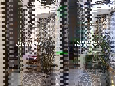 CHÍNH CHỦ BÁN CĂN GÓC 99,8m2 ĐƯỜNG HUỲNH TẤN PHÁT, NHÀ BÈ