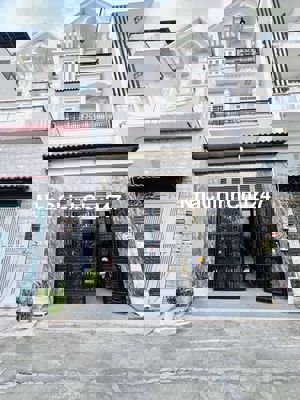 Chính chủ ở! Nhà đẹp 4 tầng hẻm xe tải Nguyễn Ảnh Thủ