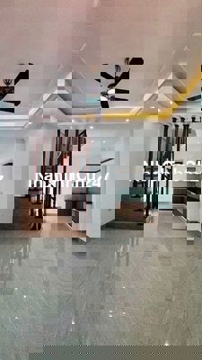 5.4 tỷ 35m full nội thất chủ xây cẩn thận, ở nhiều lộc Kiến Hưng HĐ