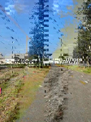 chính chủ 10x45 giá 450 triệu sổ sẵn ,đường nhựa