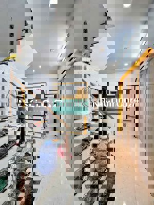 CHÍNH CHỦ BÁN GẤP NHÀ HẺM XE HƠI 3PN