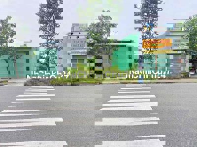 Nợ ngân hàng chính chủ ra gấp 250m2 đất mt quốc lộ 13 sổ sẵn