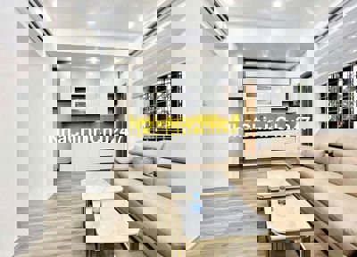 CHÍNH CHỦ BÁN GẤP NHÀ TẬP THỂ NGUYỄN CHÍ THANH, HUỲNH THÚC KHÁNG, 62M