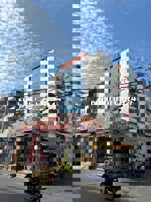 Chính chủ cần bán . Nhanh tay sở hữu nhà mặt phố , căn góc, 2 mặt tiền