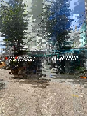 Chính chủ bán căn nhà hẻm 5m thông-Vị trí đẹp nhà 1 lầu