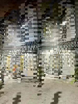 Bán nhà chinh chủ Phạm Thế Hiển Quận 8, 45m2, 3 tầng, 4PN.