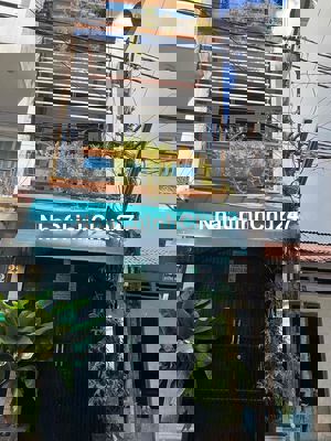 Nhà chính chủ 2 Tầng 1 sân thượng bán gấp do cần tiền không qua môi gi