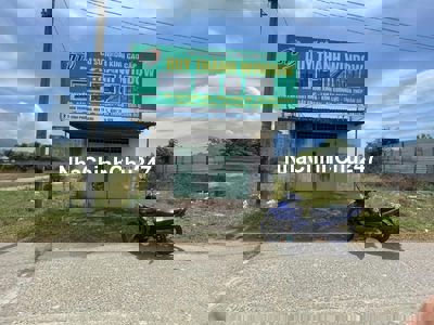 Chính chủ bán đất mặt tiền 10m có sẵn nhà cấp 4 full thổ cư