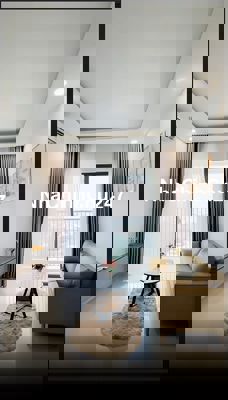 Chủ nợ bán gấp căn 2 PN 2 WC view sông ngay mặt tiền QL 13 chỉ 2,56 tỷ