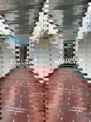 chính chủ gửi bán nhà 5 tầng kiên cố. tại Đại Thành Quốc Oai. 71m2.