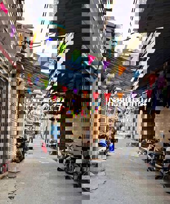 🏠🏠🏠Chủ Nhà Cần Bán Gấp Căn Lô Góc cực thoáng sáng, mặt tiền 5m