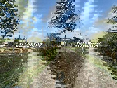 Chủ gửi bán gấp lô đấy 10x100 có sẵn 100 thổ 2 mặt tiền giá 790 triệu