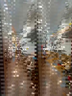 chính chủ bán căn hộ 2 ngủ 2 vệ sinh 65.1m