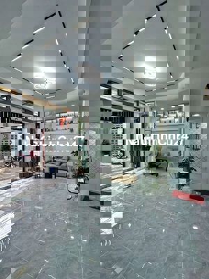 Chính chủ bán nhà đẹp 5 tầng Xô Viết Nghệ Tĩnh BìnhThạnh 40m2_5.5 tỉTL