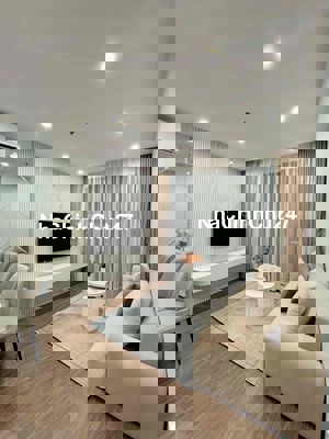 CHÍNH CHỦ_BÁN CHUNG CƯ E1 NGUYỄN VĂN CỪ_NGỌC LÂM_LONG BIÊN_Ở NGAY