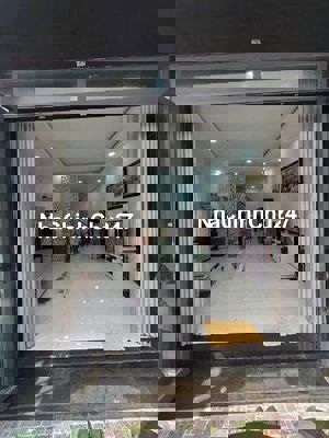 Chủ bán gấp nhà 3lau,55m,3PN,Hoàng Hoa Thám,Bình Thạnh,full nt,hơn 6ty