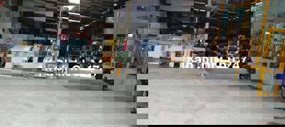 Kẹt tiền cần bán gấp nhà kho chính chủ