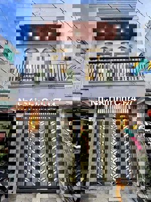 CHỦ MUỐN BÁN LẠI CĂN NHÀ Ở GẦN CHỢ BÌNH CHÁNH GIÁ BAO RẺ