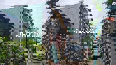 Chính chủ cần bán 2 dãy nhà trọ 200m2, 2 sổ riêng, giá tốt đầu tư