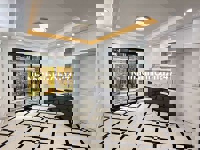 Chính chủ cần bán nhà mới xây 5 tầng 51m