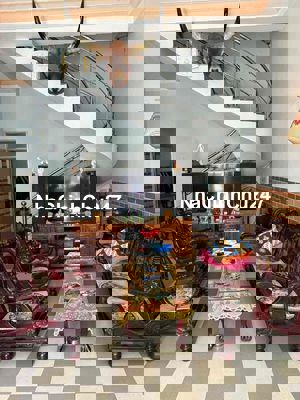 ☘️☘️CHÍNH CHỦ BÁN NHÀ 2 TẦNG MT NGUYỄN GIA TRÍ ( GẦN BIỂN ĐẸP)