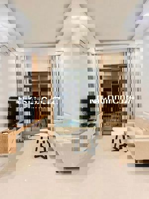 CHỦ CẦN BÁN GẤP Căn hộ 2PN View Sông Full NT Sổ riêng Giá chỉ 2.61 tỷ