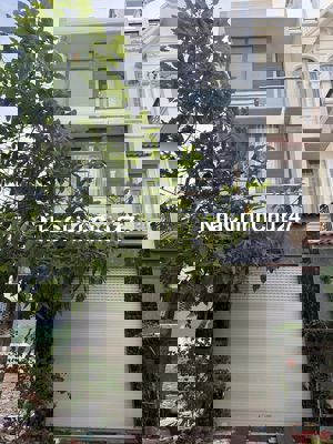 BÁN NHÀ CHÍNH CHỦ - GIÁ TỐT TẠI BÌNH THẮNG, DĨ AN, TP.HCM