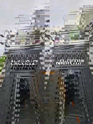 Chủ gửi nhà TL31 - Hàng hót mới lên sóng - DT 4x17m  - Xây 2 lầu 3pn,