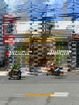 Nhà cấp 4 4x25 2pn mặt tiền đường Dân Chủ, Hiệp Phú quận 9