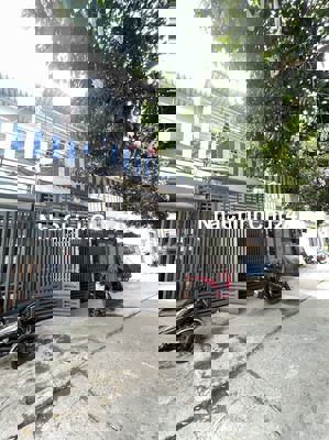 Nhà Chính Chủ 1 Lầu Đúc HXH Thông 40M² Gần Aeon Tân Phú Chỉ 3.799Tỷ