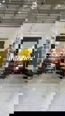 Nhà nằm lô góc, tiện kinh doanh, 8x22, sổ chính chủ