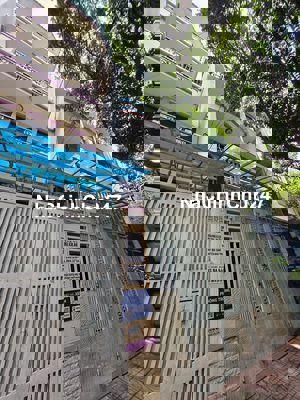 Kẹt tiền chủ cần bán gấp nhà 4 tầng đường xe tải XVNT, DT 72m2, 14.5tỷ