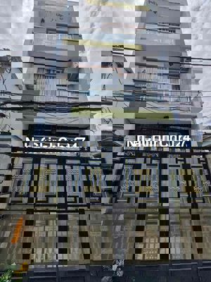 CHÍNH CHỦ BÁN - NHÀ 3 TẦNG HẺM LỚN - 5 TỶ NHỈNH - HTP QUẬN 7