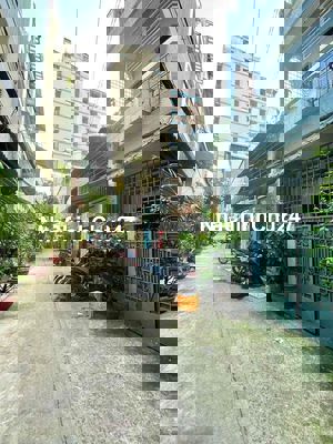 ✅ Nhà HXH Trần Hưng Đạo Quận 1 - 3 Tầng 4x14m Chính chủ Gấp bán 9 tỷ 3