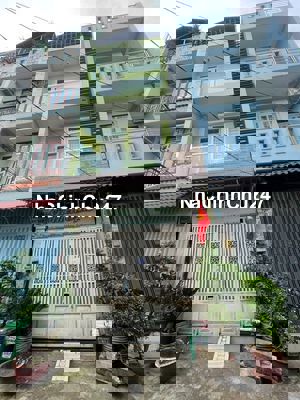 Nhà chính chủ, hẻm xe tải